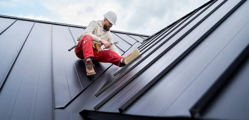 Professional Roof Valley Installation Services in Clearlake, WA