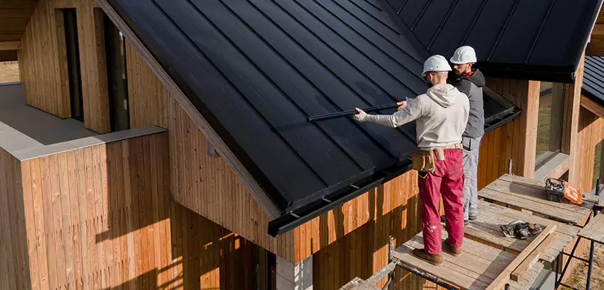 Professional Soffit Repair Services in Clearlake, WA