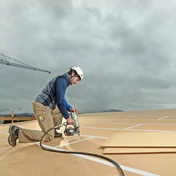 Why Clearlake Business Owners Choose Clear Lake Roofing Repair for Roof Replacement?